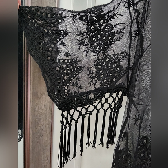 Sheer fringe cardigan - Picture 3 of 3